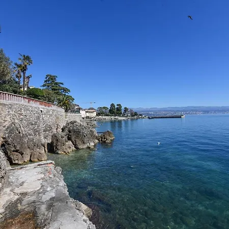 Beachfront Sonja - * Lovran