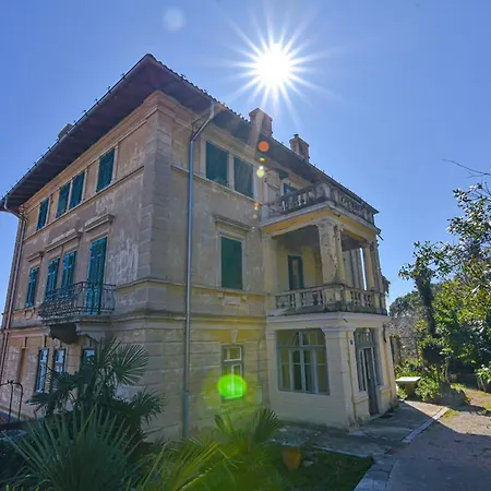 Beachfront Sonja - Apartament *