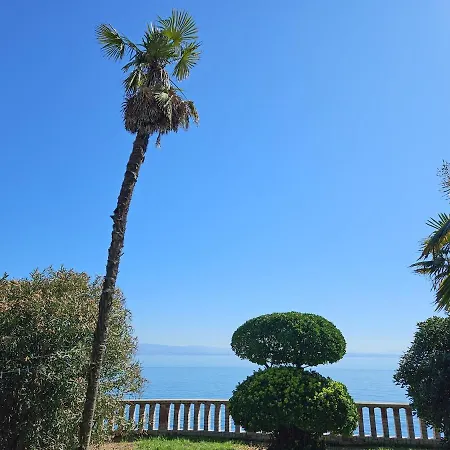 Beachfront Sonja - Apartament *