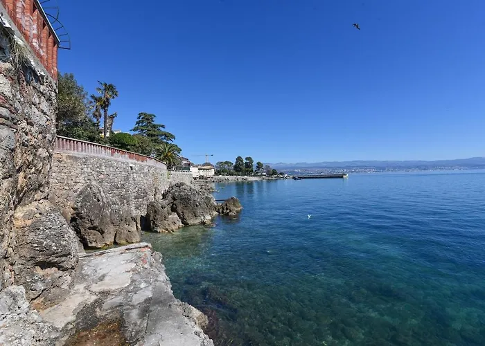 Beachfront Sonja - * Lovran